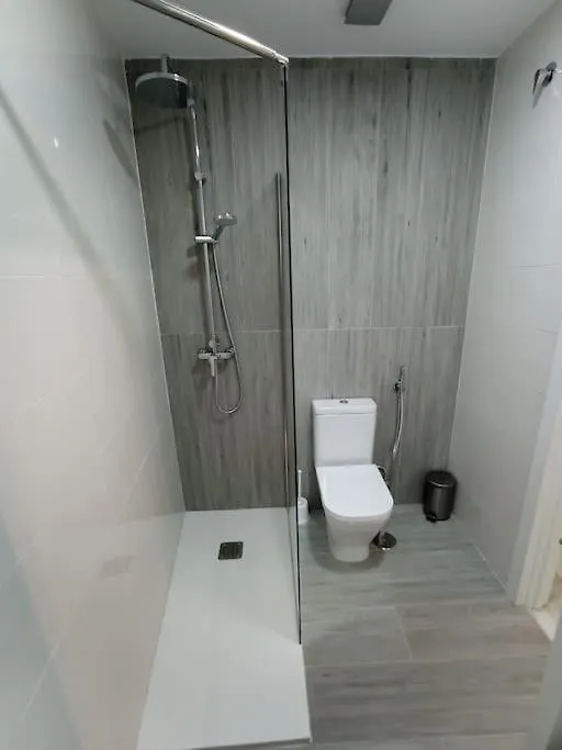 4 Rooms Pkg Marmoles Málaga
