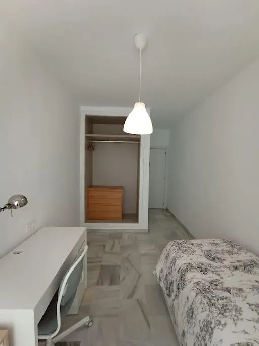 4 Rooms Pkg Marmoles Málaga Apartment